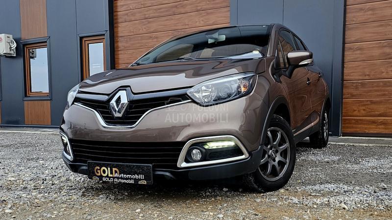 Renault Captur 0.9 TCE HELLY HANSEN