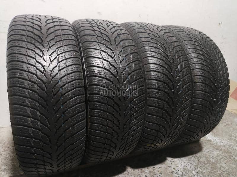 Nokian 205/60 R16 Zimska