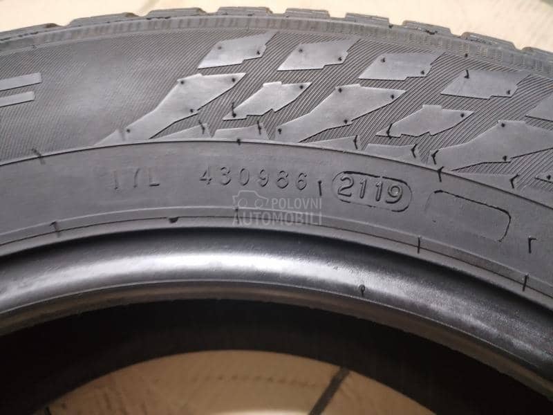 Nokian 205/60 R16 Zimska