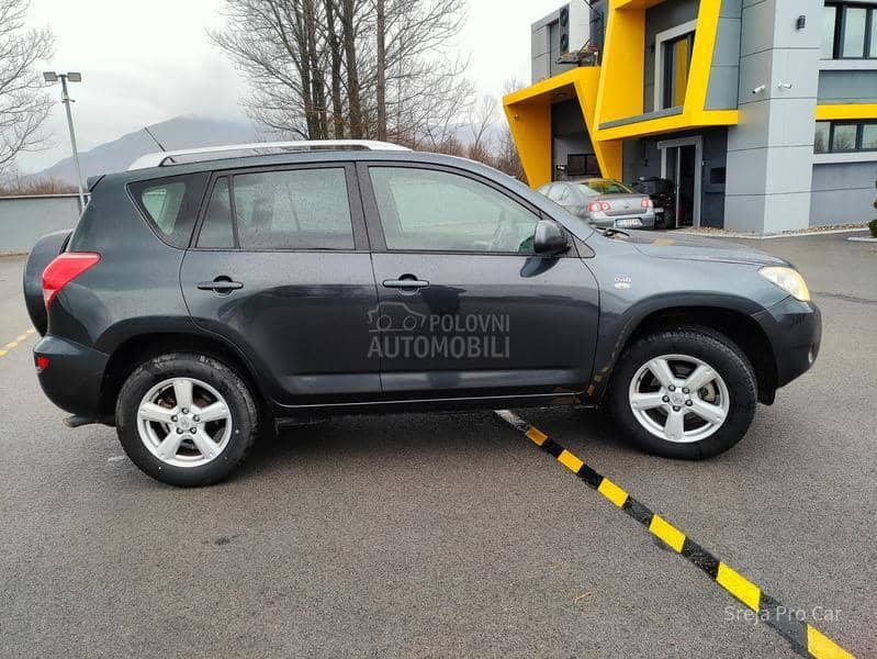 Toyota RAV 4 2.2D D4D 4X4