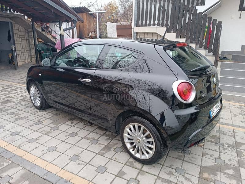 Alfa Romeo MiTo 1.4b  t o p