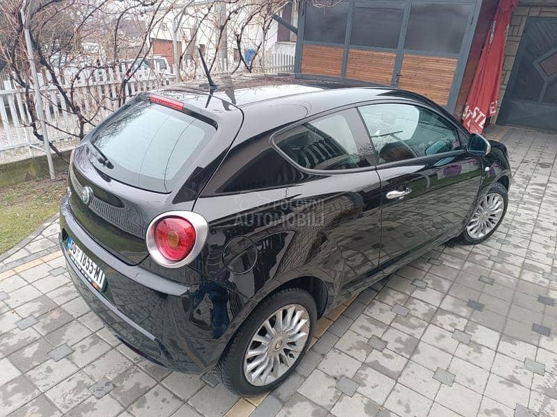 Alfa Romeo MiTo 1.4b  t o p