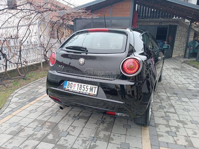 Alfa Romeo MiTo 1.4b  t o p