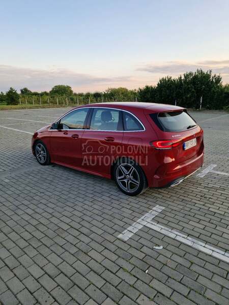 Mercedes Benz B 200 AMG