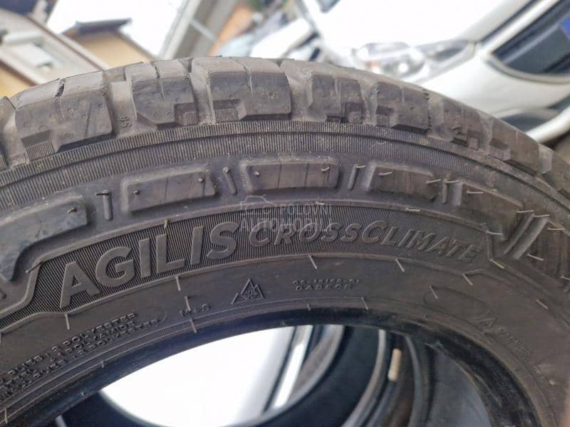 Michelin 215/65 R15 Zimska