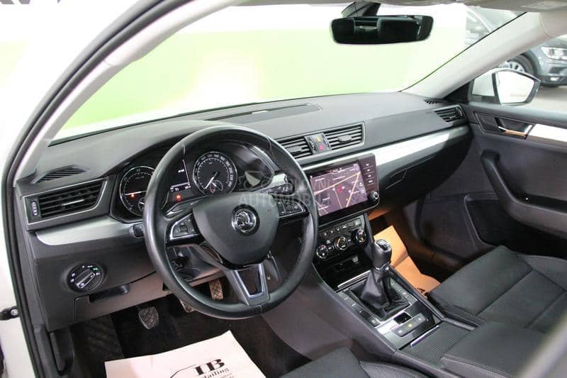 Škoda Superb RATA OD188/BUSINESS