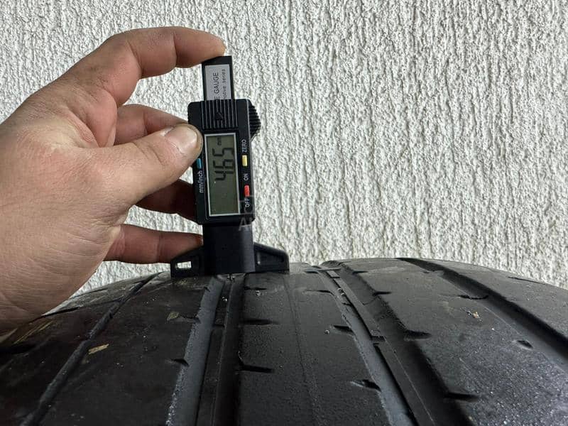 Pirelli 285/40 R21 Letnja