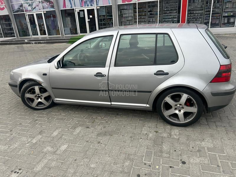 Volkswagen Golf 4 