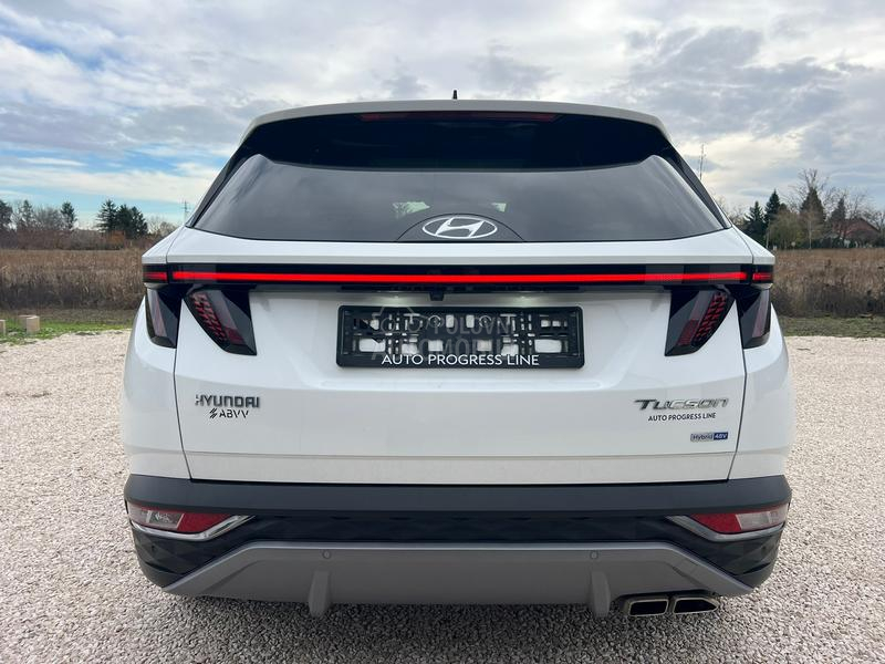 Hyundai Tucson 1.6CRDI/48V/PANO