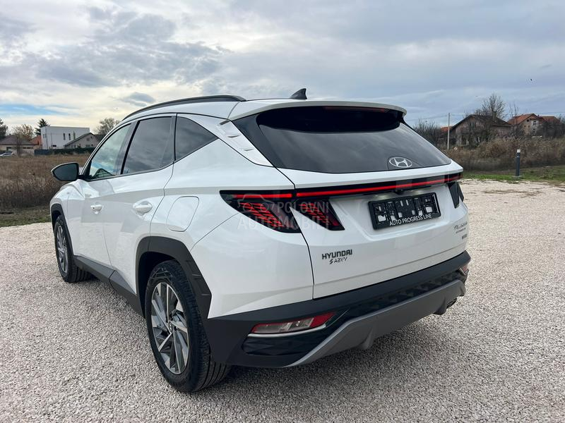 Hyundai Tucson 1.6CRDI/48V/PANO
