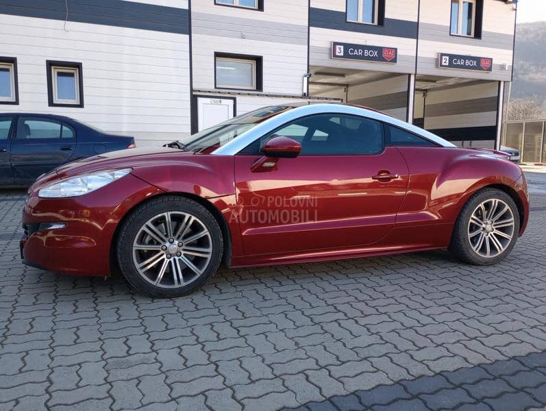 Peugeot RCZ 