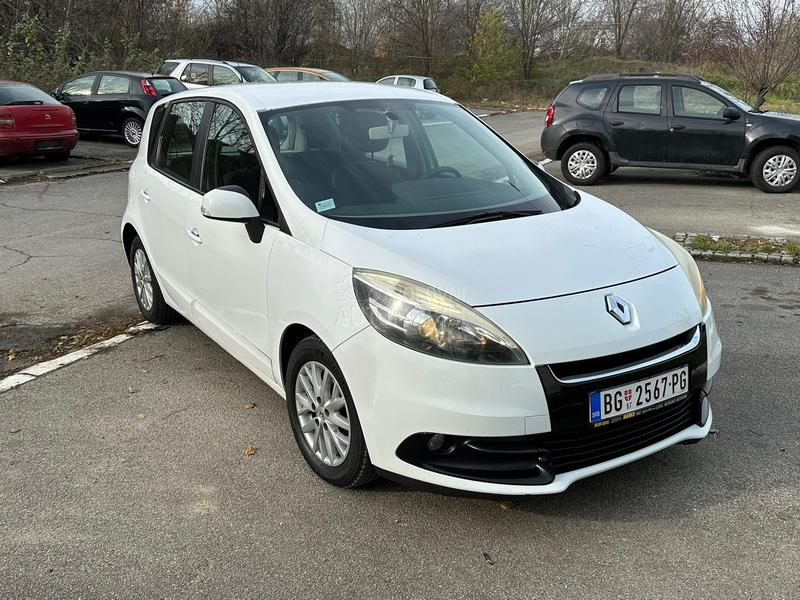 Renault Scenic 