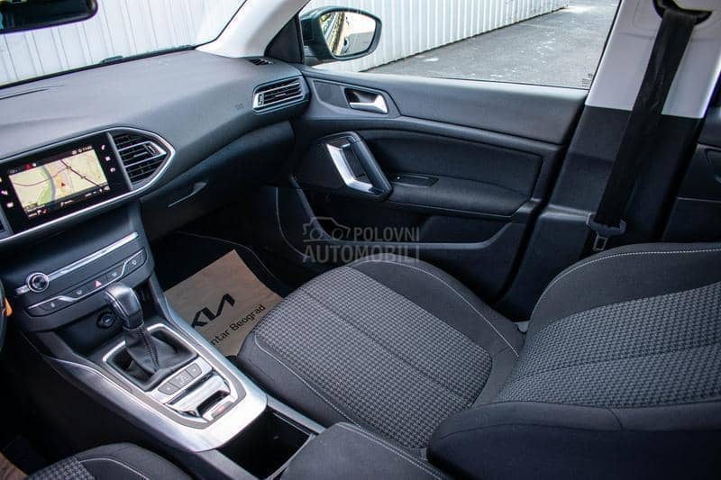 Peugeot 308 1.5  HDI Active A/T