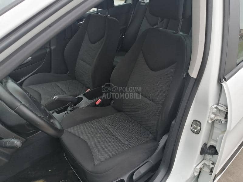 Peugeot 308 1.6hdi