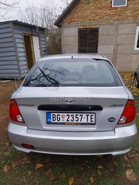 Hyundai Accent 