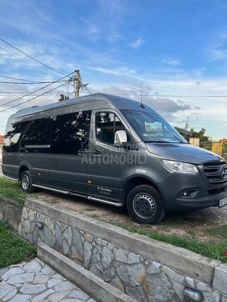 Mercedes Benz Sprinter