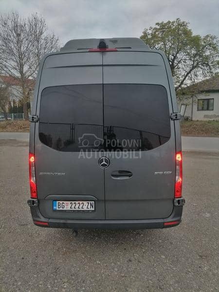 Mercedes Benz Sprinter