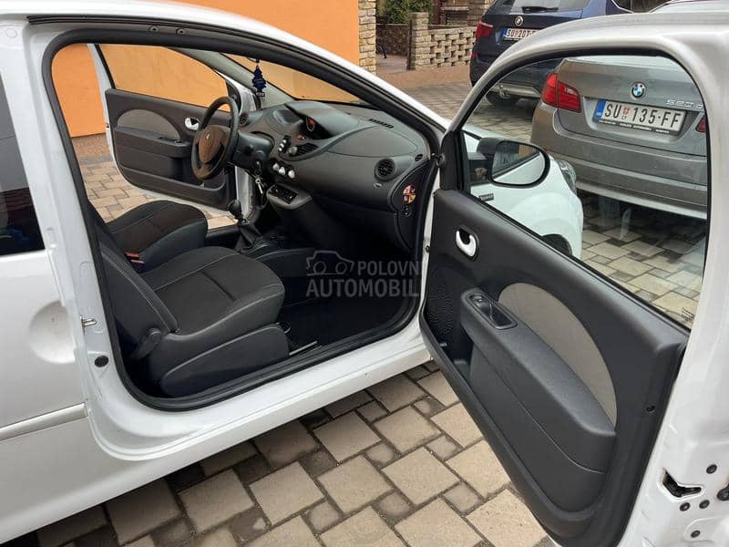 Renault Twingo 1.2 16v