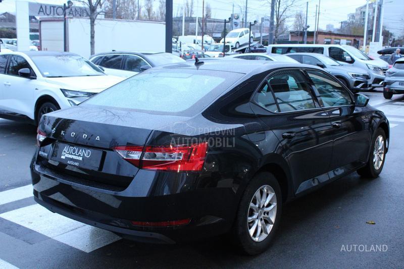 Škoda Superb 1.5 TSI ACTIVE