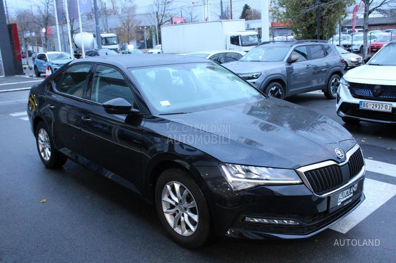 Škoda Superb 1.5 TSI ACTIVE