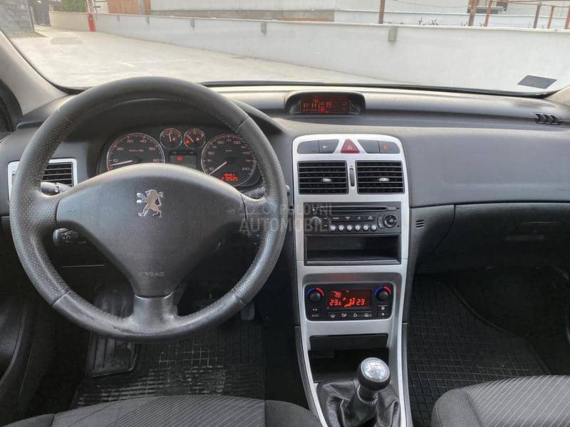 Peugeot 307 1.6 b