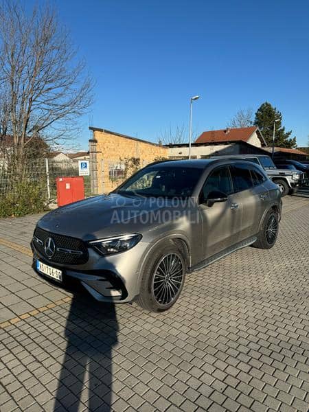 Mercedes Benz GLC 300 4M AMG NIGHT SHADE