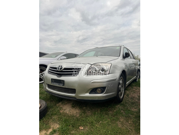 Toyota Avensis DCAT 2009. god. -  kompletan auto u delovima