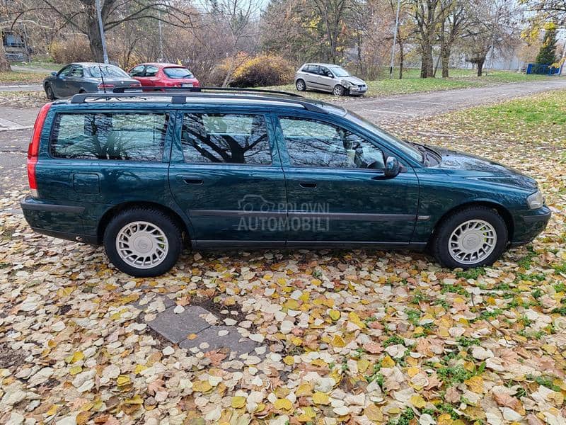 Volvo V70 2.0T