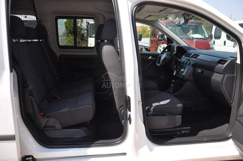 Volkswagen Caddy Maxi 5 MESTA TERETNI KAO NOV