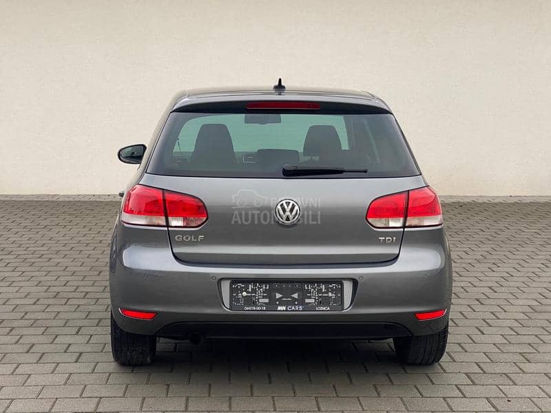 Volkswagen Golf 6 1.6TDI HIGHLINE CH