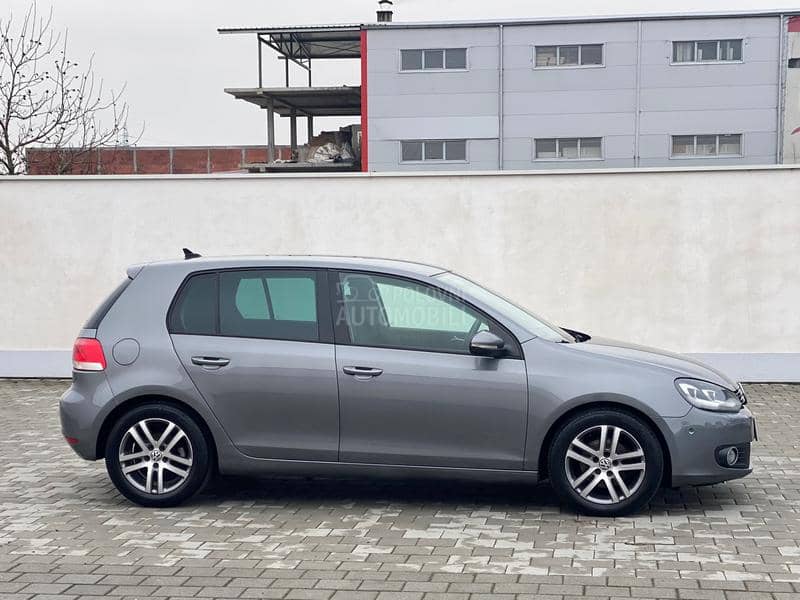 Volkswagen Golf 6 1.6TDI HIGHLINE CH