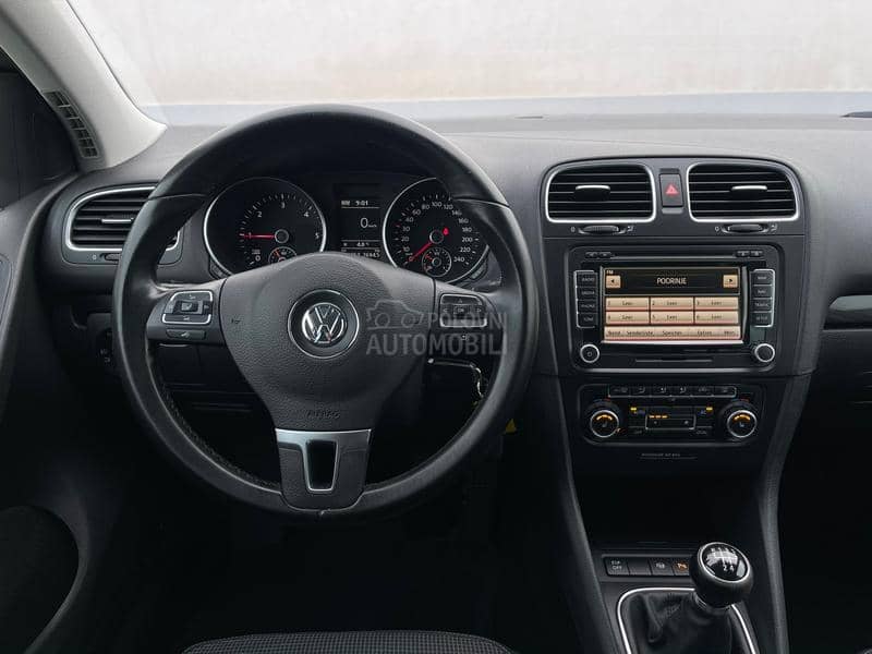 Volkswagen Golf 6 1.6TDI HIGHLINE CH