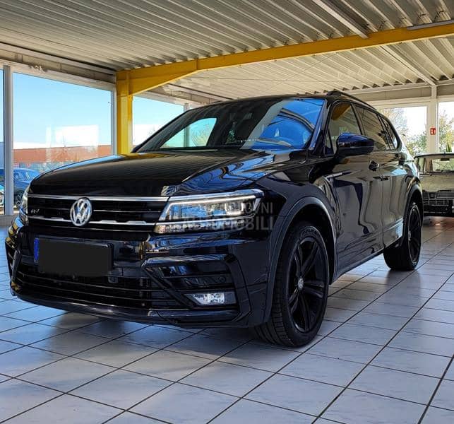 Volkswagen Tiguan Allspace R-line 4Motion Pano