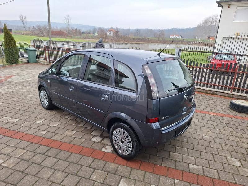 Opel Meriva 1.6b //CH//