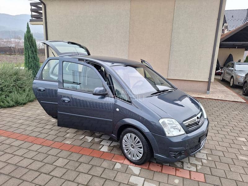 Opel Meriva 1.6b //CH//