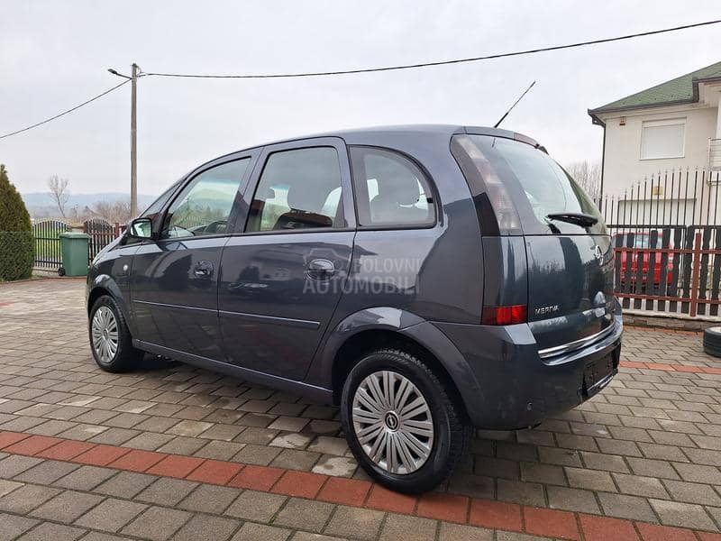 Opel Meriva 1.6b //CH//