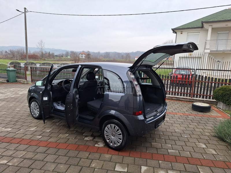 Opel Meriva 1.6b //CH//