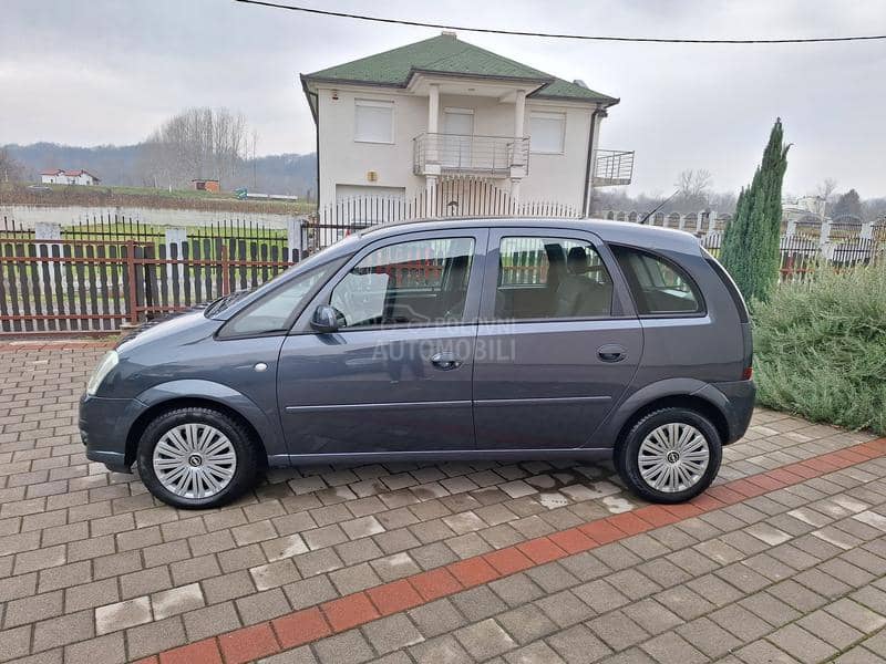 Opel Meriva 1.6b //CH//