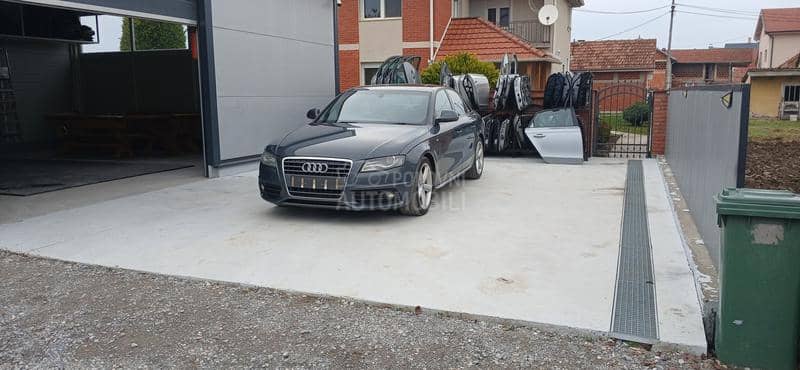 Audi A4 B8 2010. god. -  kompletan auto u delovima