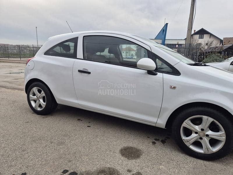 Opel Corsa D 1.2