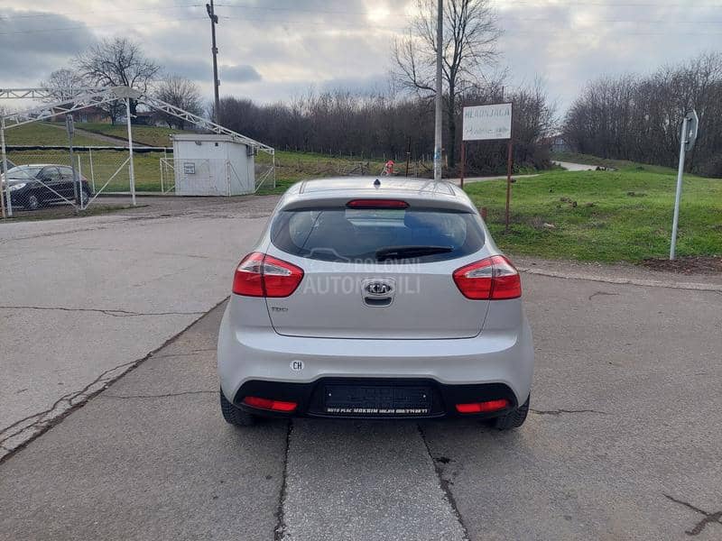 Kia Rio 1,2b