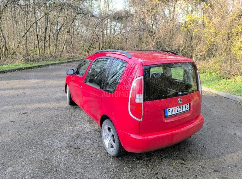 Škoda Roomster 