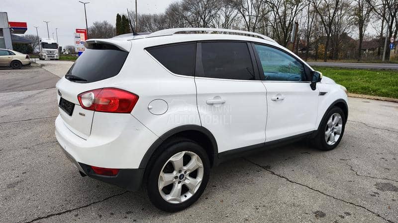 Ford Kuga 2,0Tdci Titanium