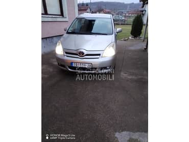 Toyota Corolla Verso 2.0 d4d