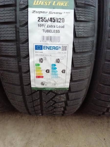 Westlake 255/45 R20 Zimska