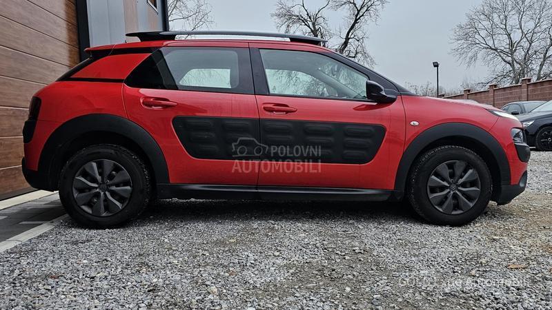 Citroen C4 Cactus 1.6 B-HDi Ultra Red