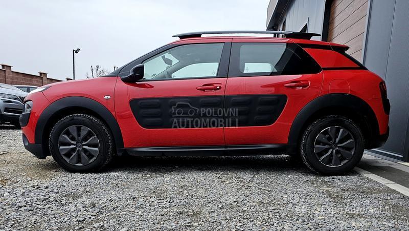 Citroen C4 Cactus 1.6 B-HDi Ultra Red