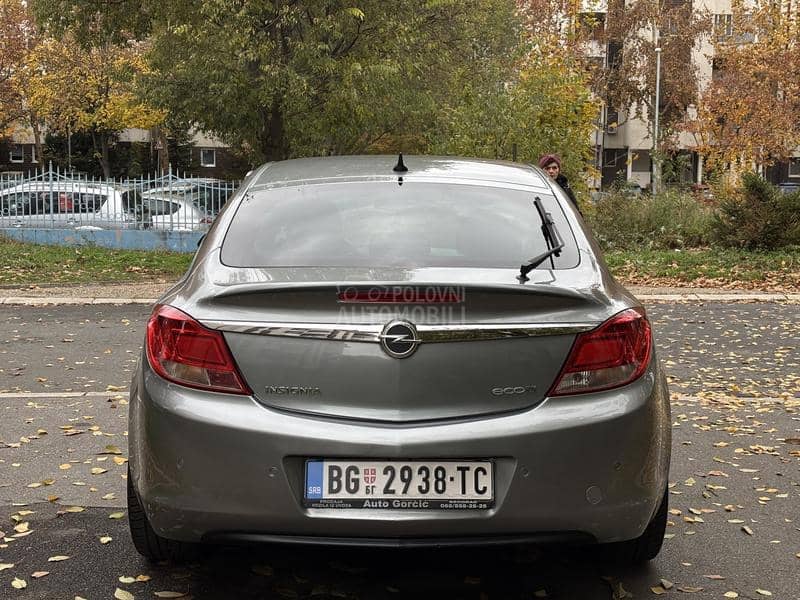 Opel Insignia 2.0 CDTI COSMO SPORT