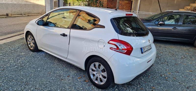 Peugeot 208 1.4 hdi