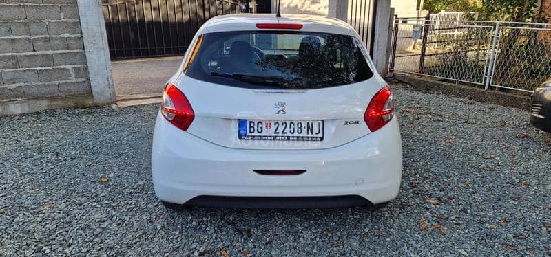 Peugeot 208 1.4 hdi